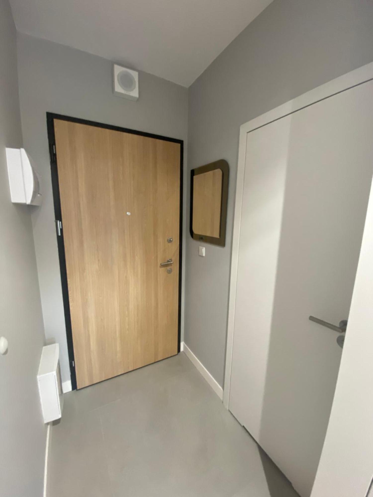 Wiktoryn 6 Piekne Nowe Apartamenty Z Duzymi Balkonami Varşovia Exterior foto